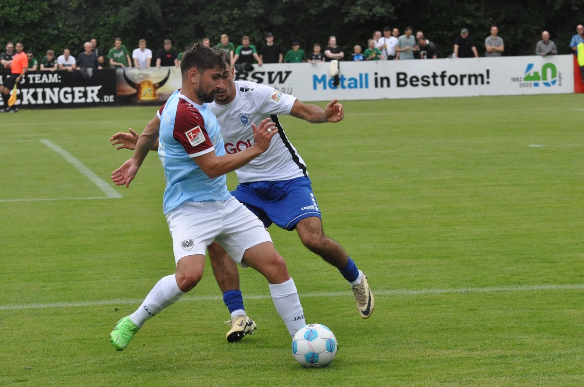 Überstunden im Regen für Zweitliga-Aufsteiger aus Münster