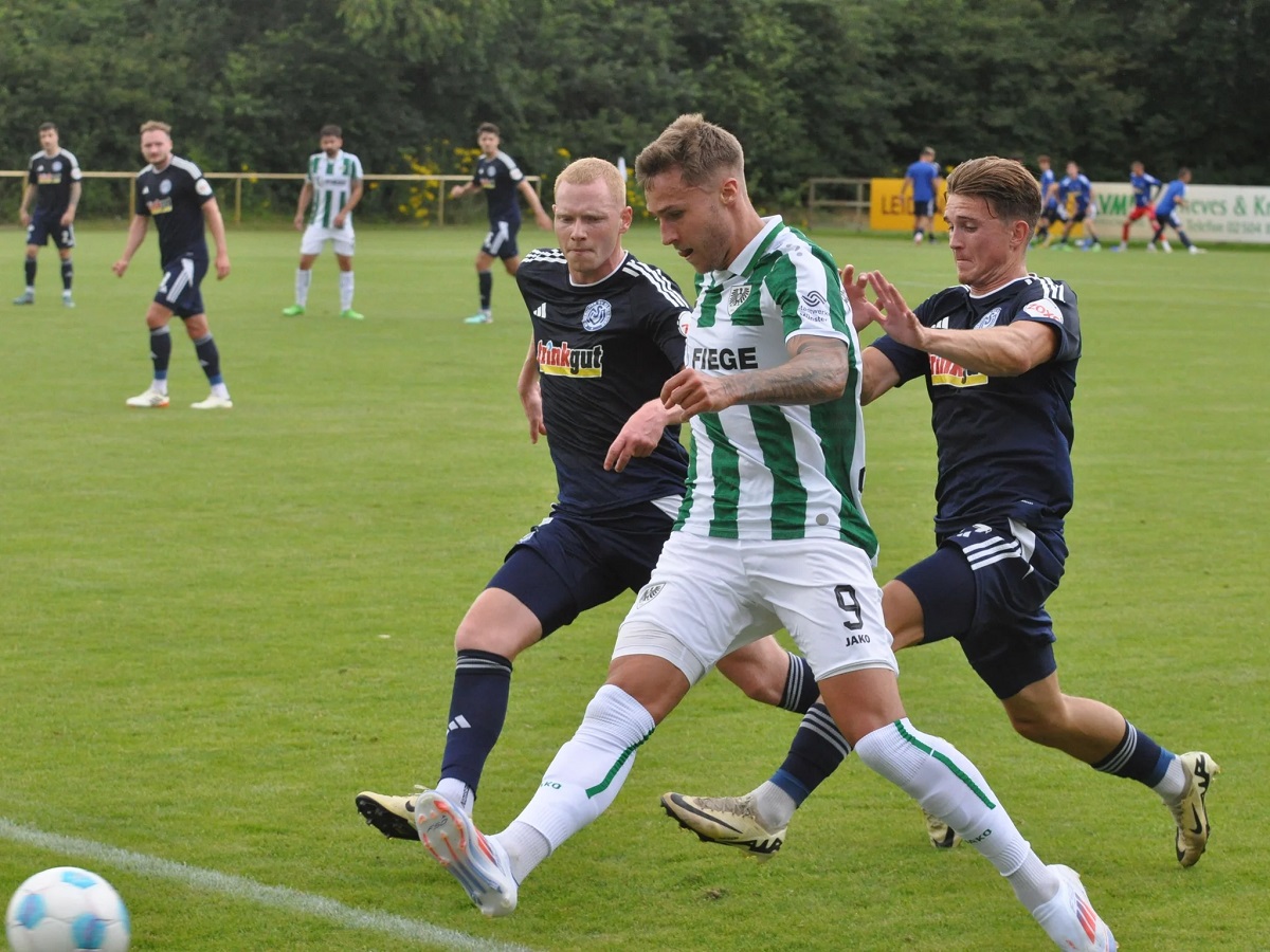 Test gegen Duisburg - Münsteraner Geisterspiel in der "zweiten Heimat" Telgte