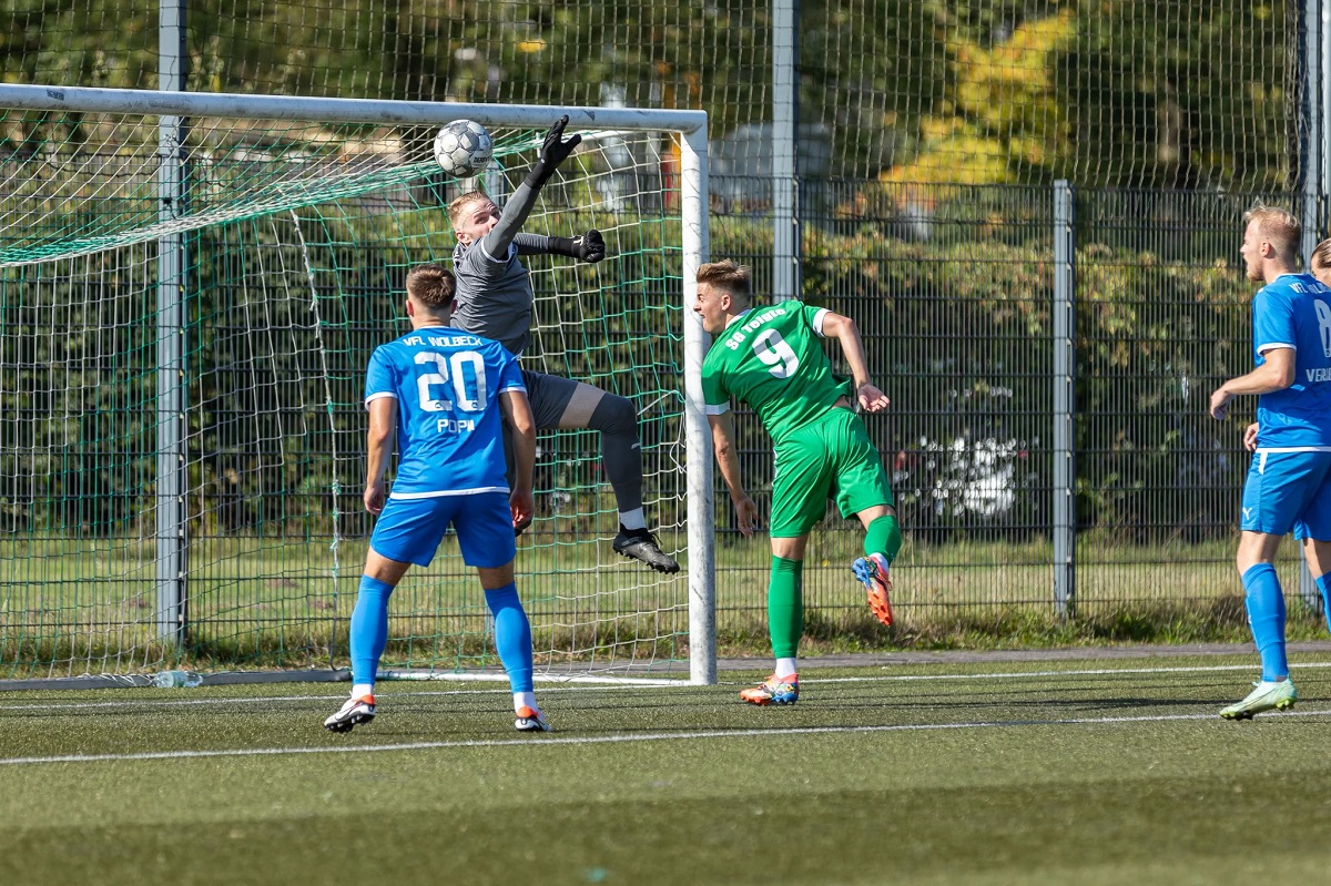 Telgter Jubeltraube in der Nachspielzeit beim 4:4 gegen Wolbeck