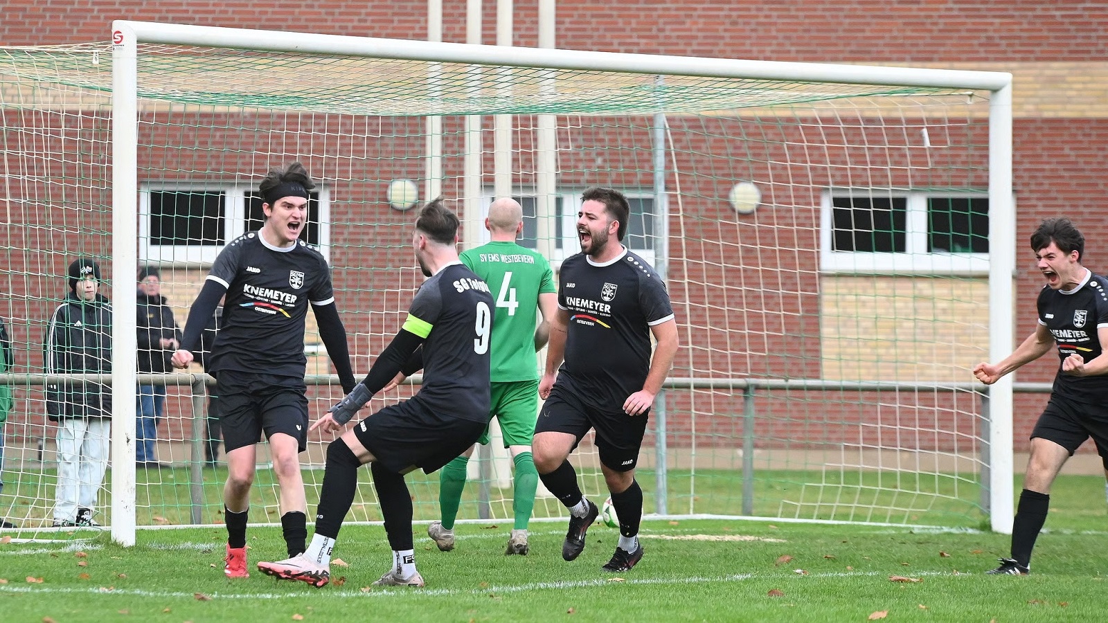 Knapper Sieg im Derby: Großer Fight der SG Telgte